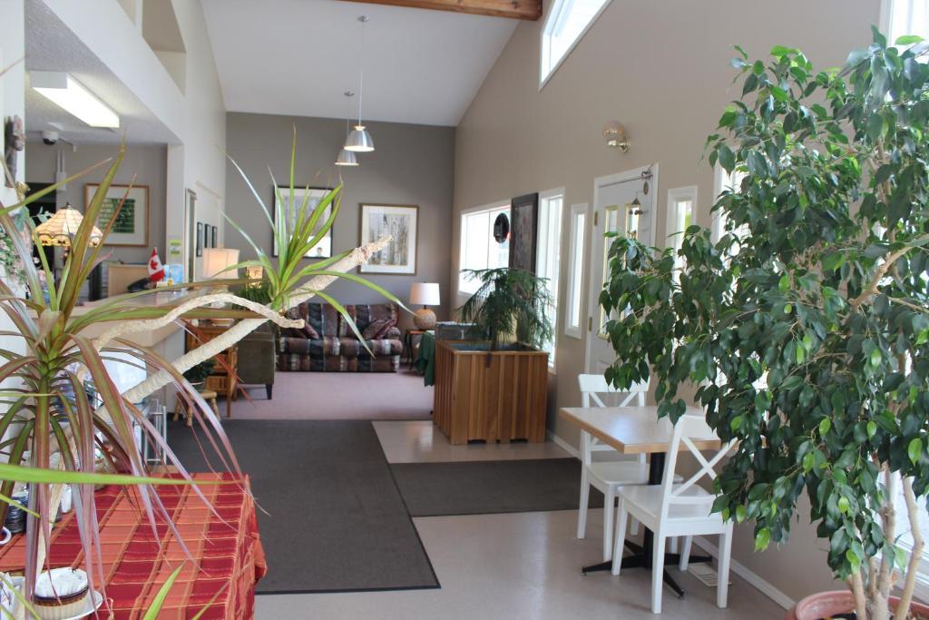 Drummond Lodge Williams Lake Ngoại thất bức ảnh