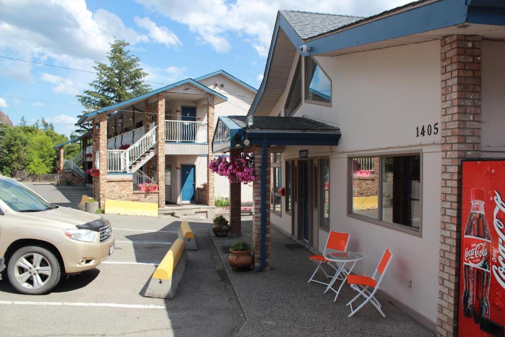 Drummond Lodge Williams Lake Ngoại thất bức ảnh