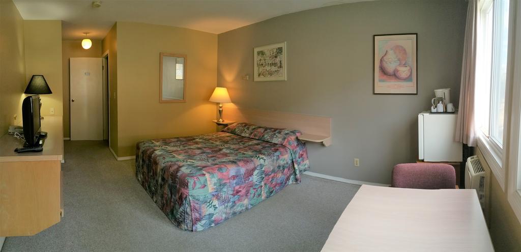 Drummond Lodge Williams Lake Ngoại thất bức ảnh